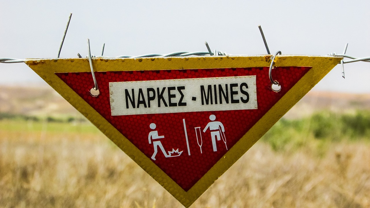 minefield mines danger free photo