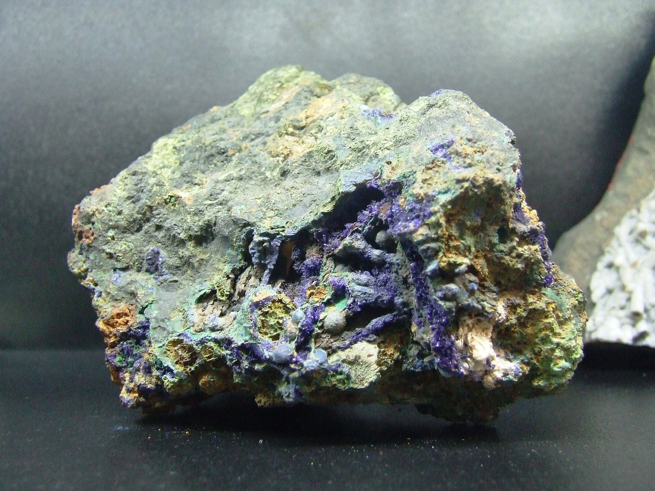 mineral azurit copper ore free photo