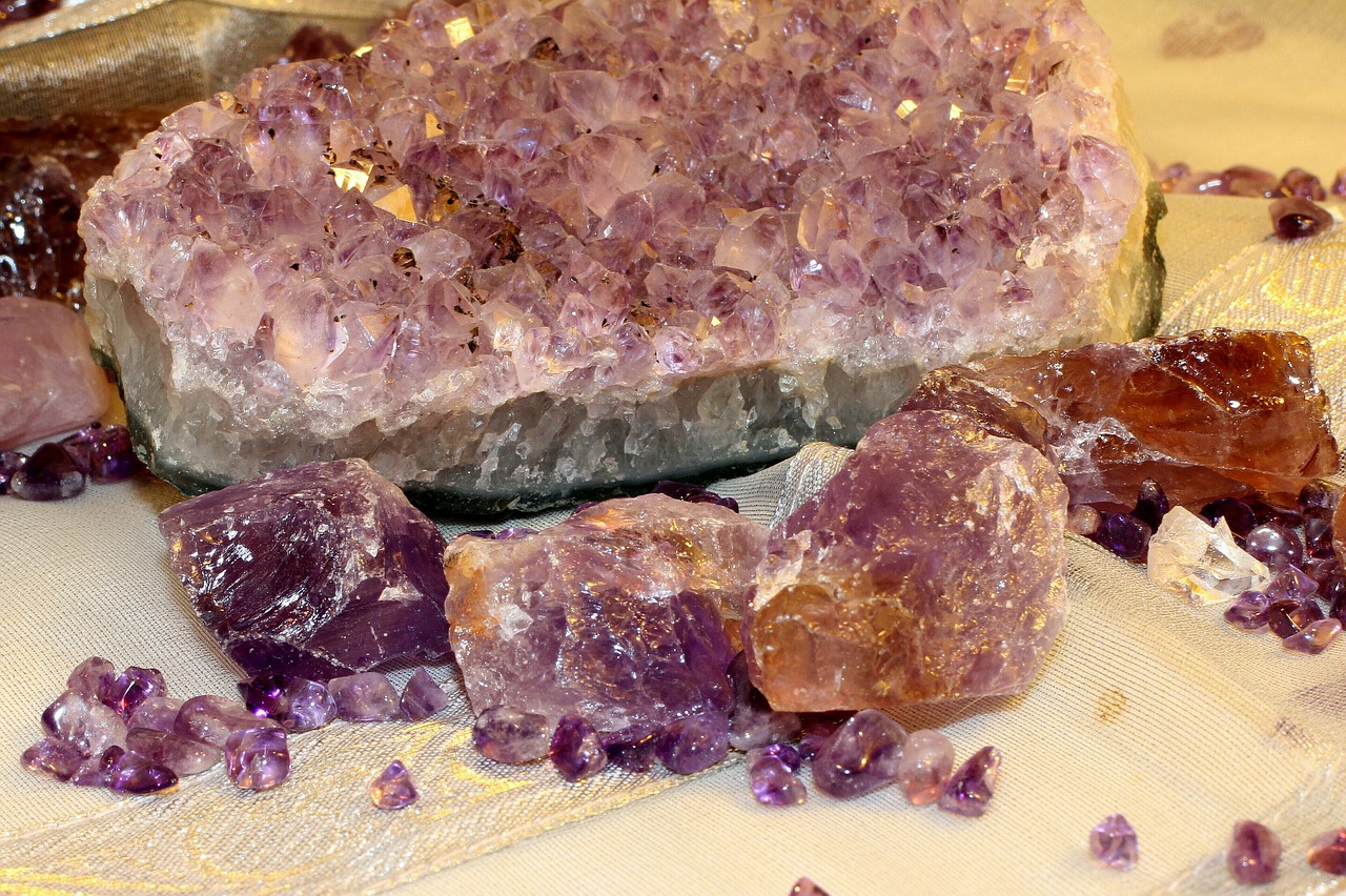 mineral amethyst violet free photo