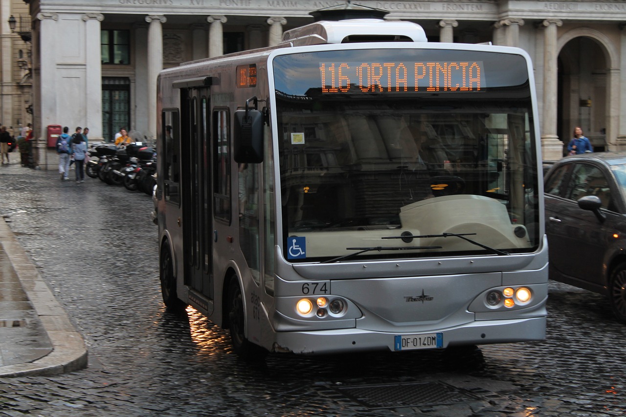 rome minibus transport free photo