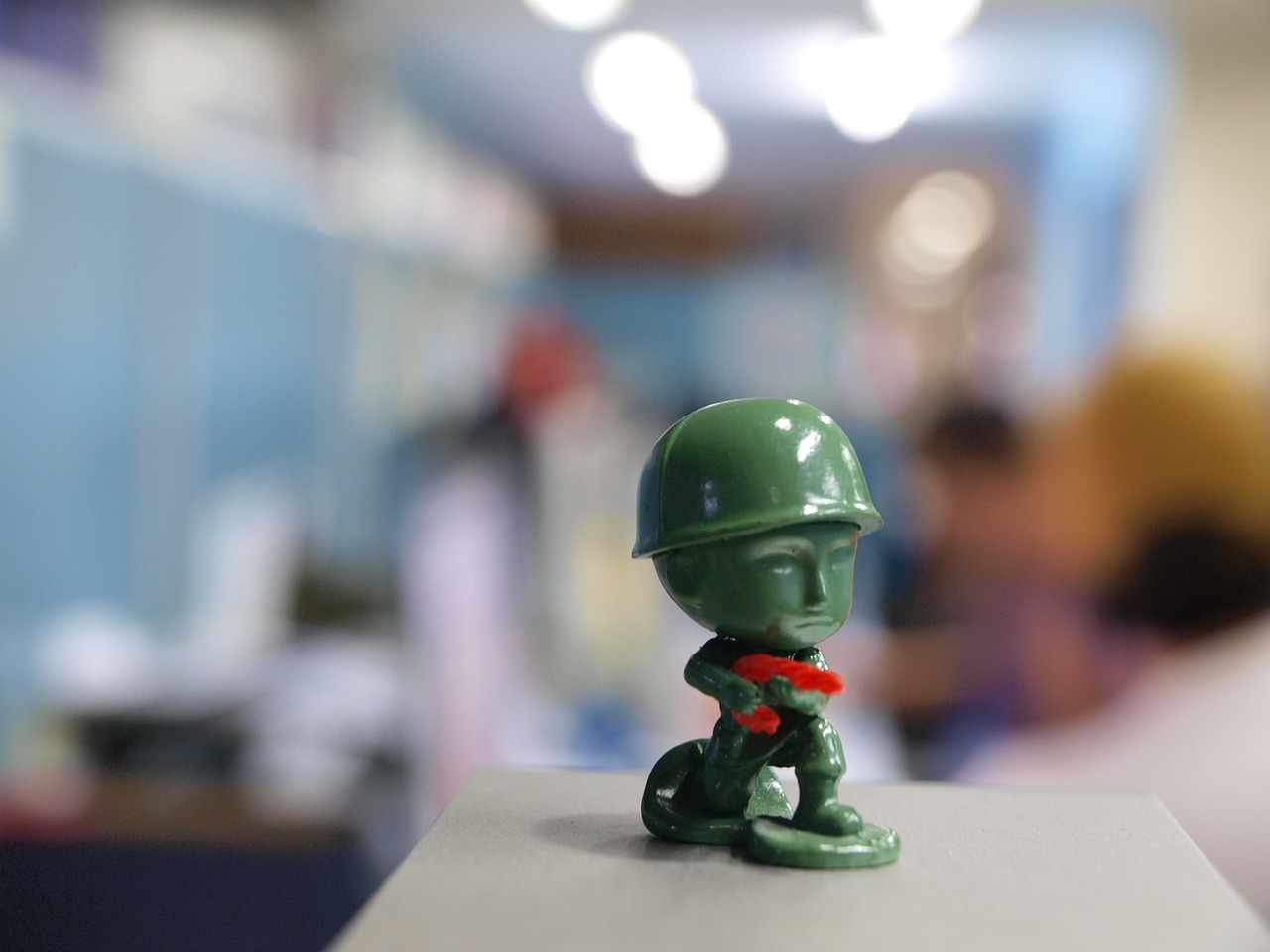 miniature toy soldier free photo