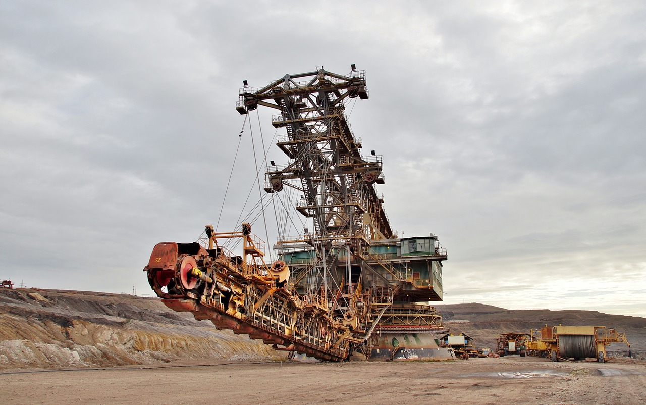 mining  machine  excavator free photo