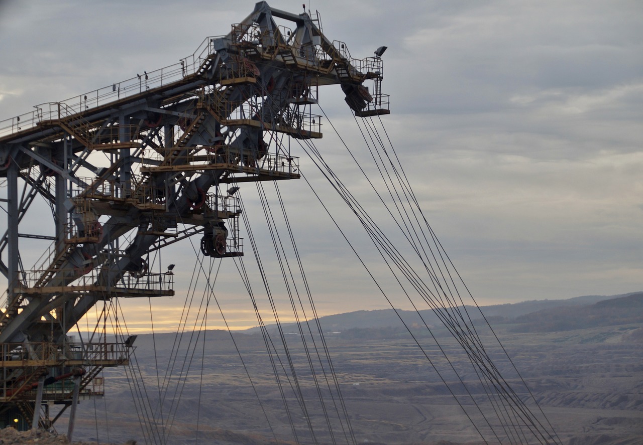 mining  machine  excavator free photo