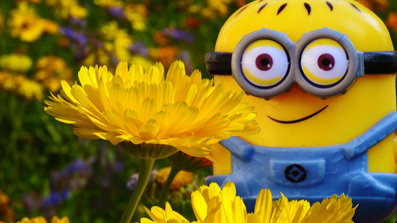 minion figure funny free photo