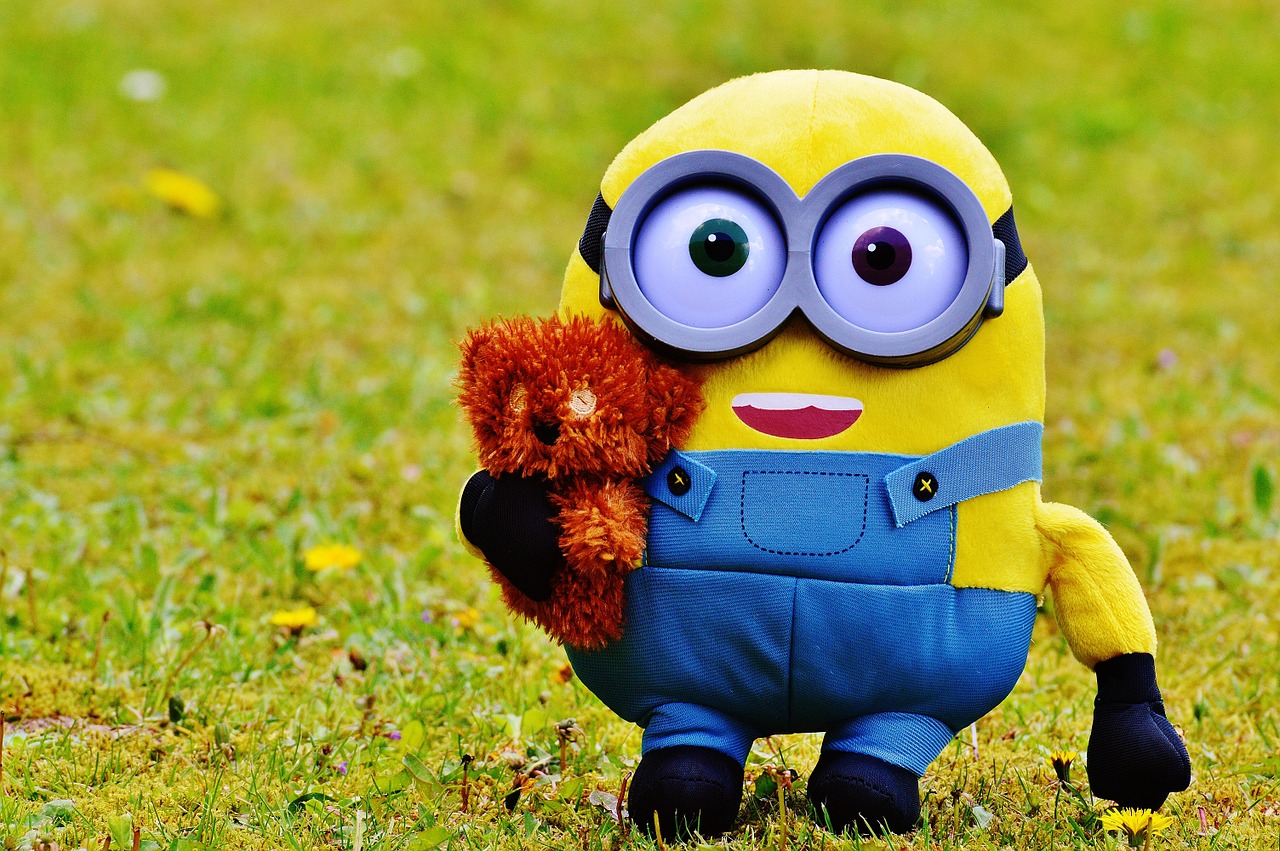 minion funny figure free photo