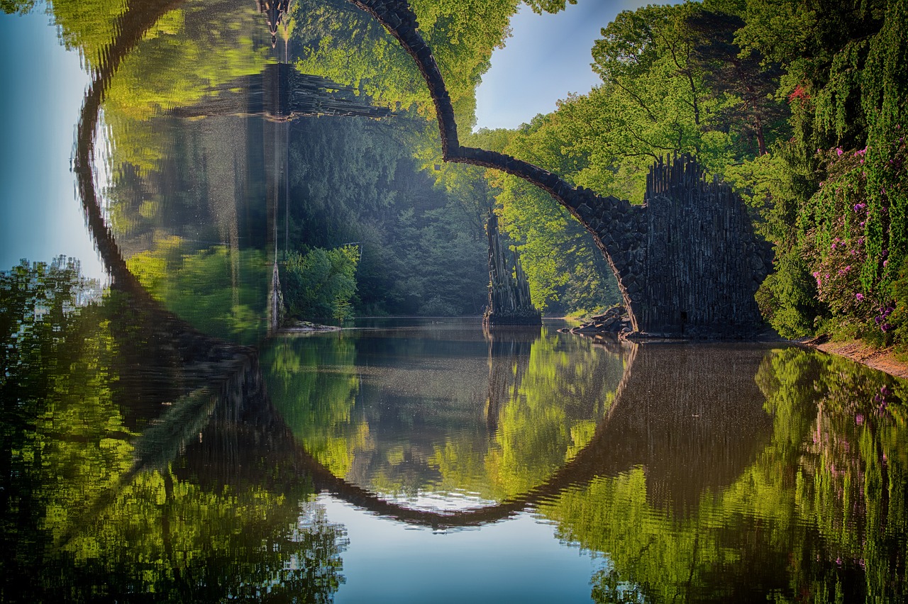 mirror  landscape  mirroring free photo