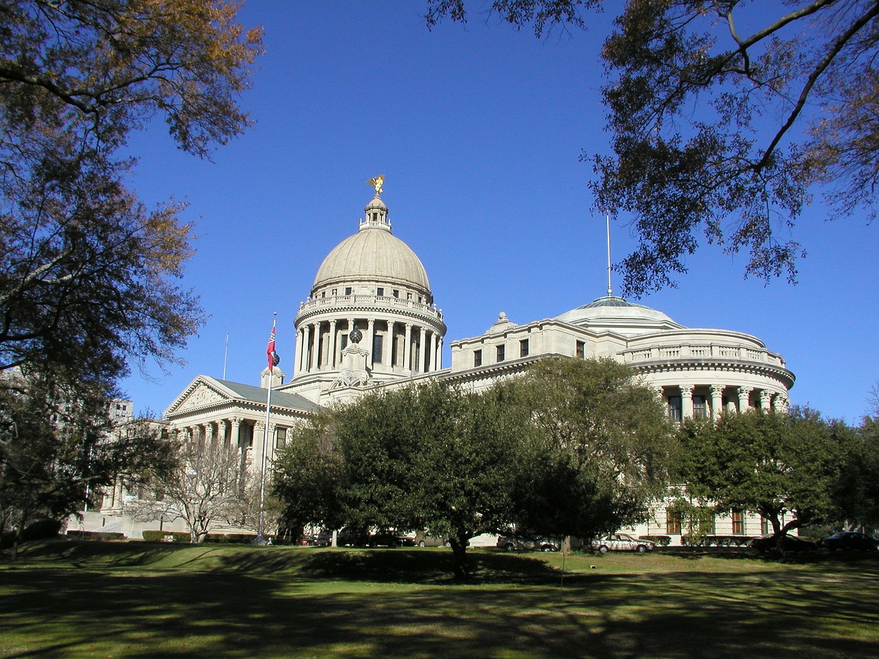 mississippi state capital free photo