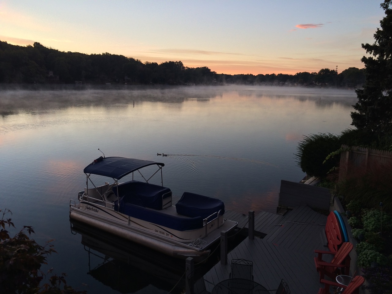 mist lake boat free photo