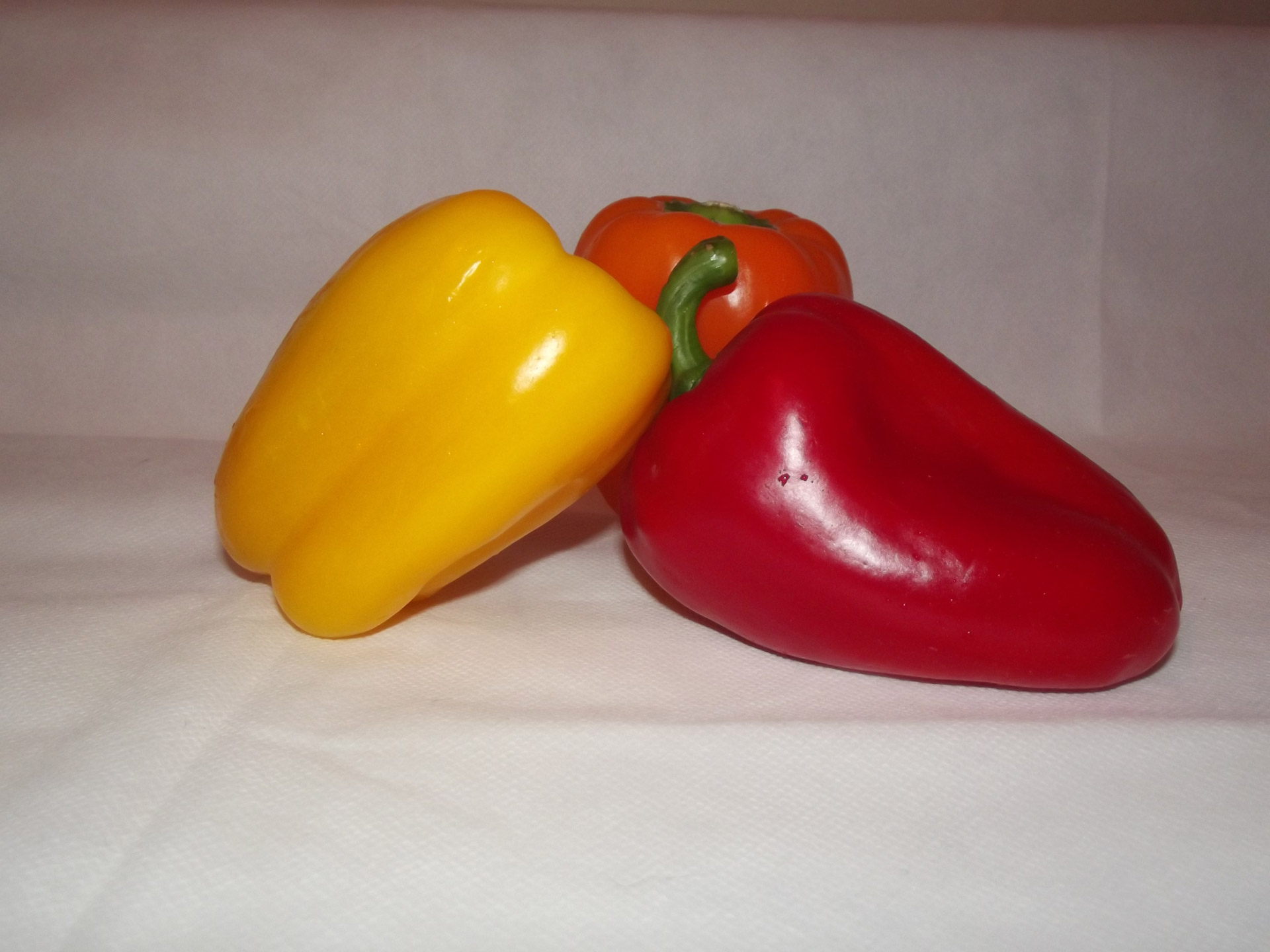red pepper yellow free photo