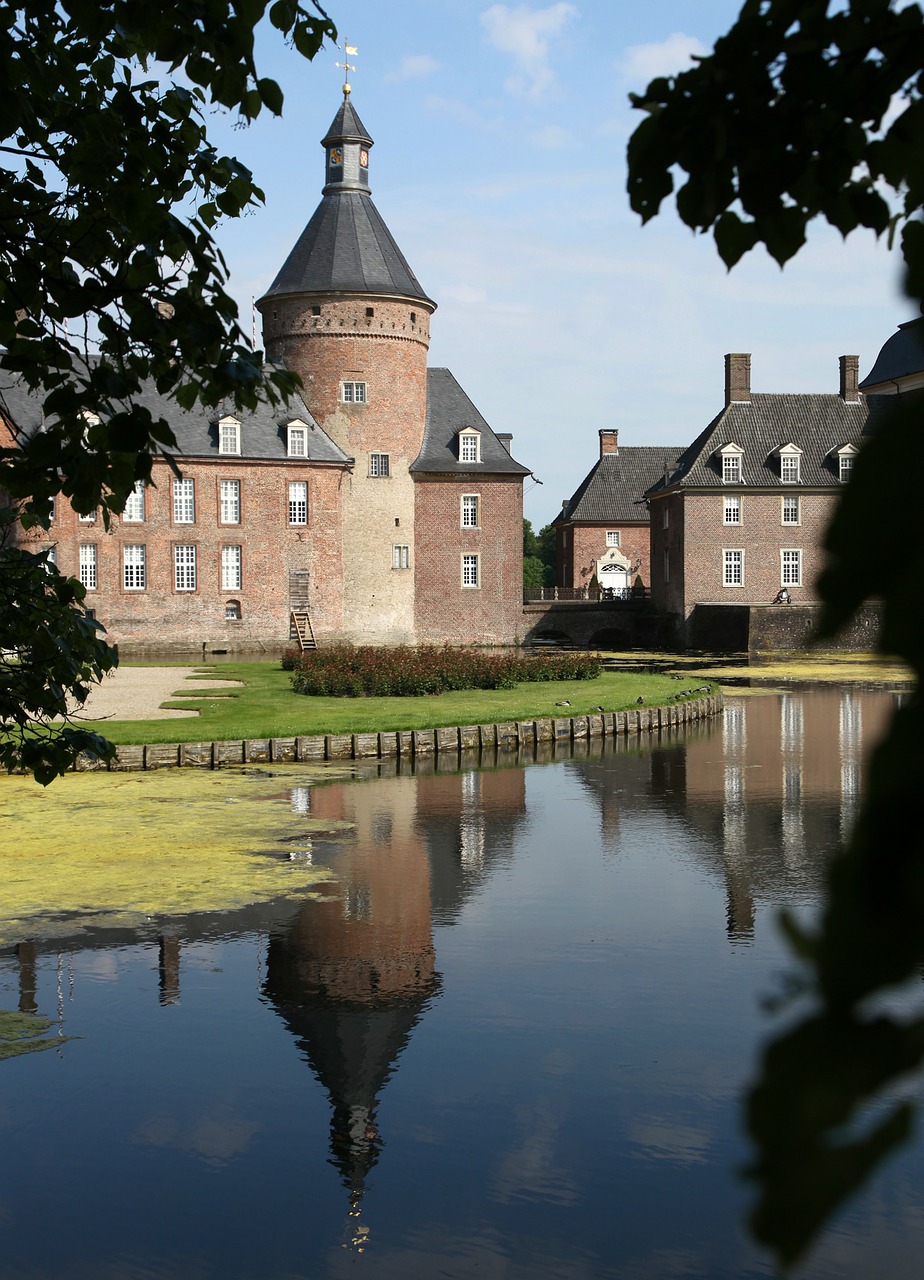 moated castle anholt towers free photo
