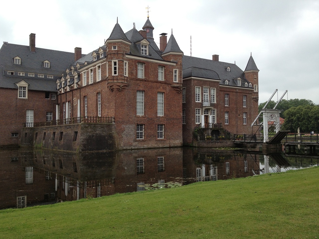 moated castle anholt germany free photo