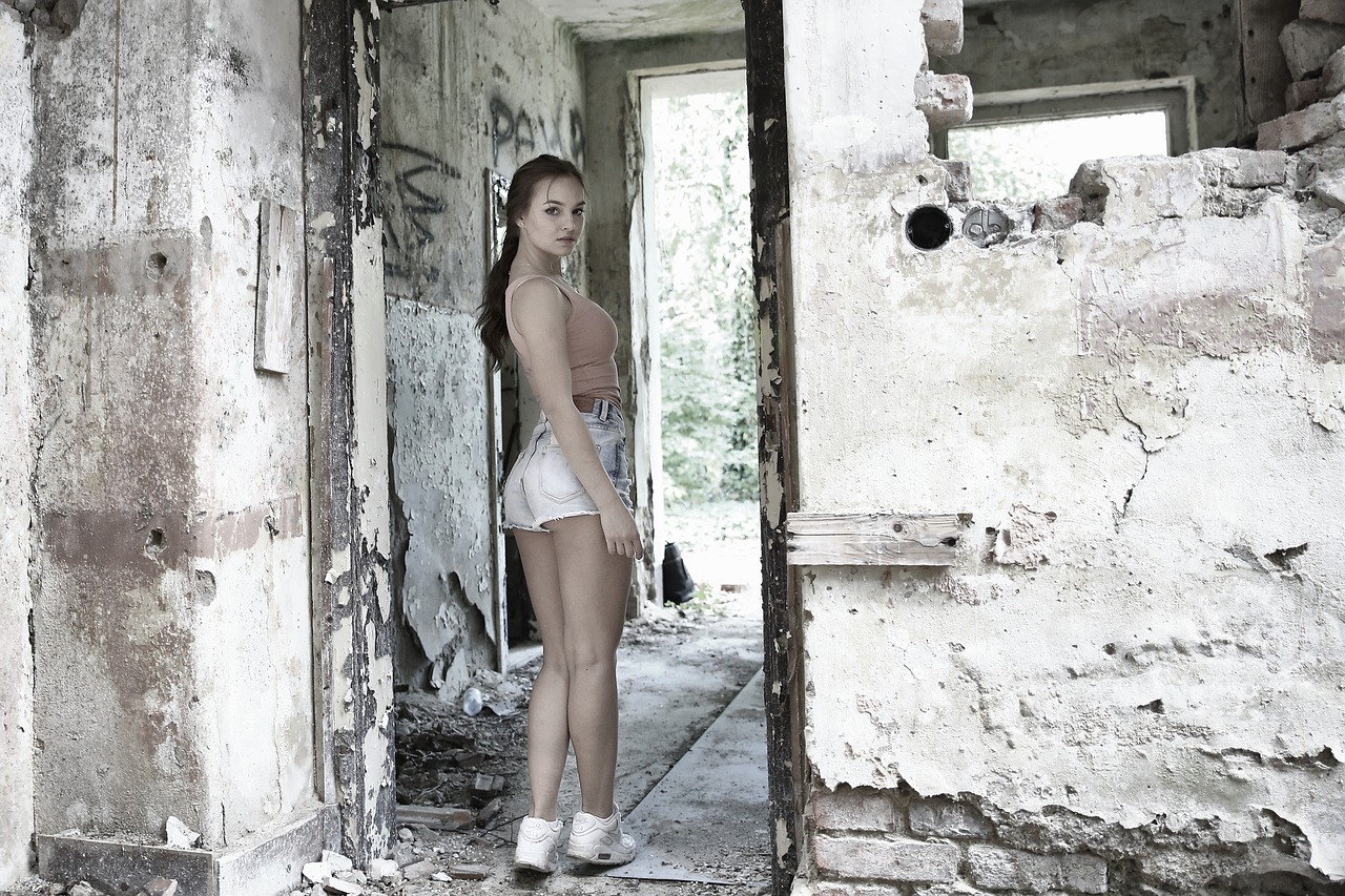 model woman old building free photo