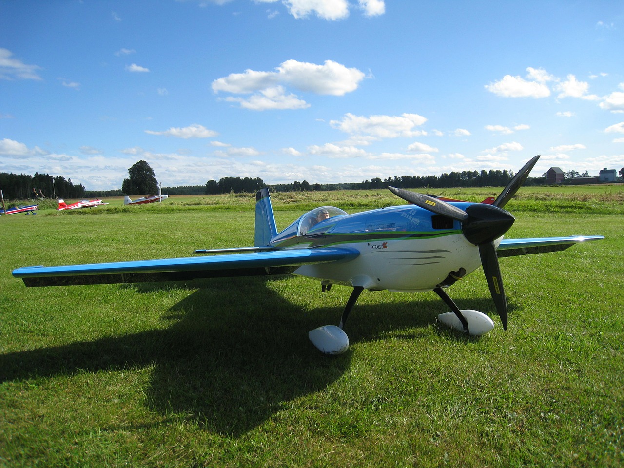 model airplane colors airfield free photo