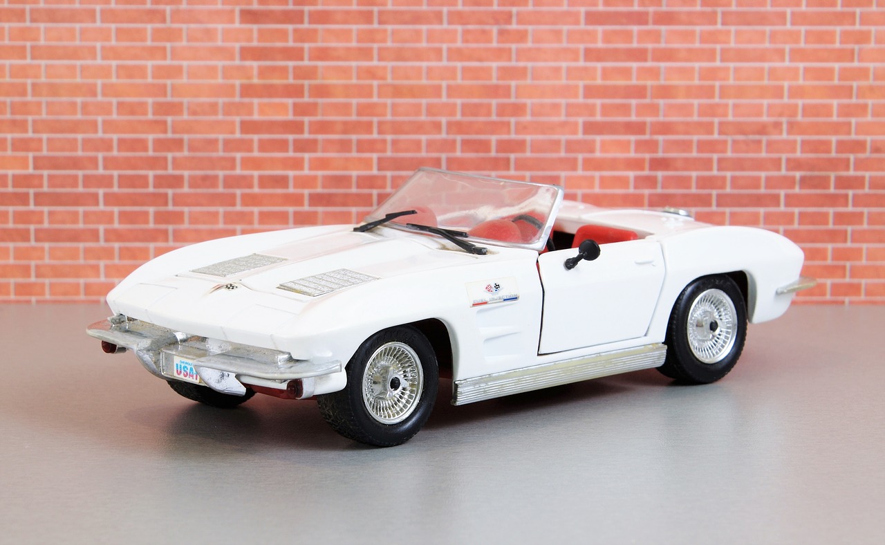 model car corvette corvette stingray free photo