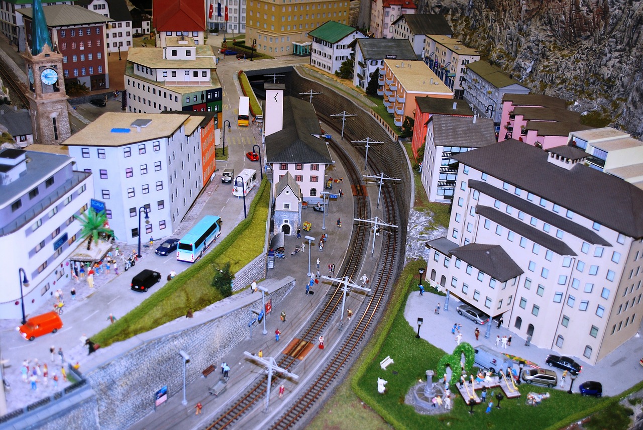 model railway model railroad toy train free photo