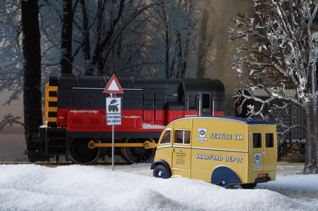model train model railway winter free photo
