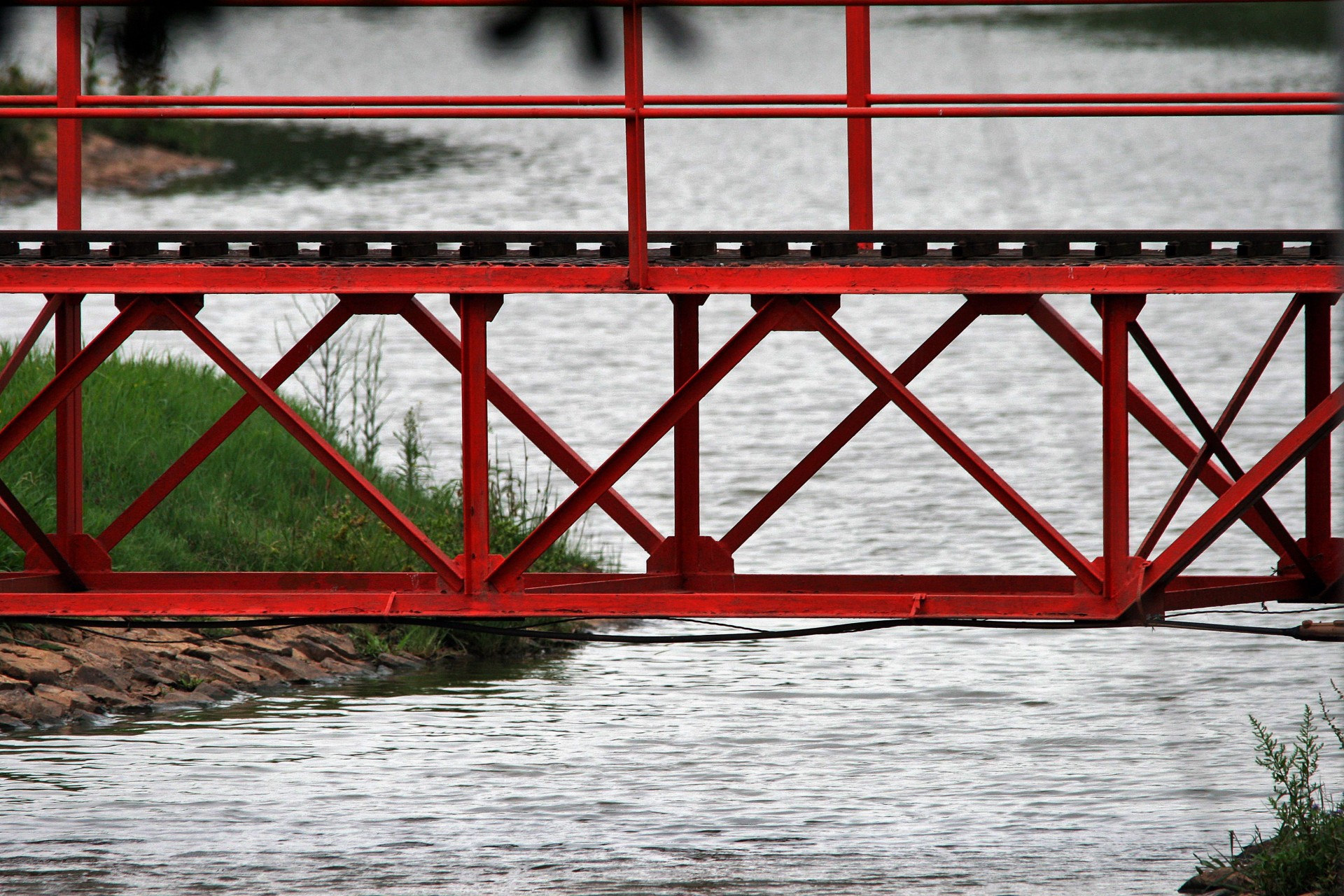 bridge frame red free photo