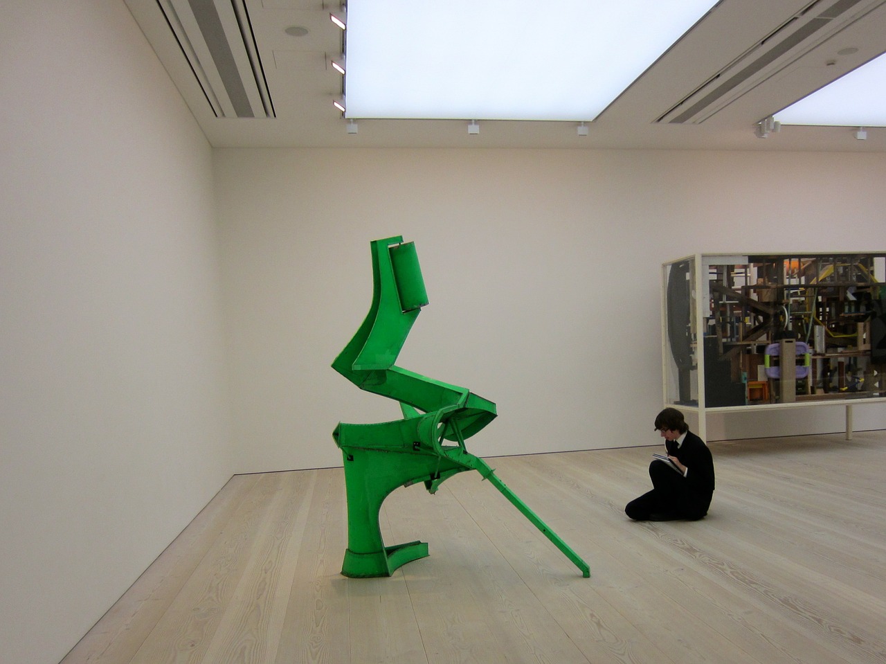 modern art gallery london free photo