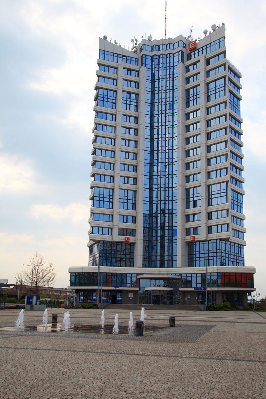 architecture blue building free photo