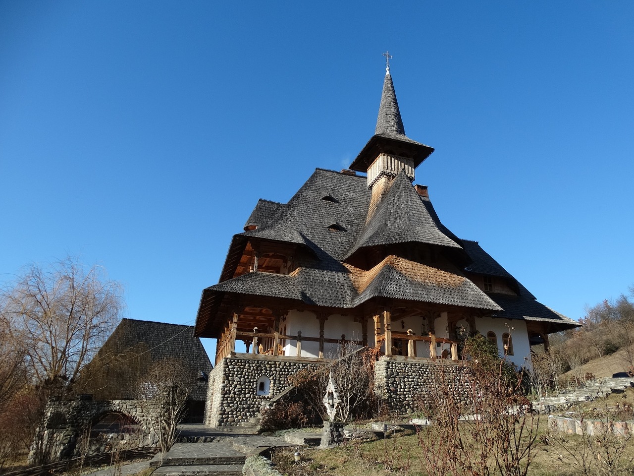 monastery maramures sunny free photo