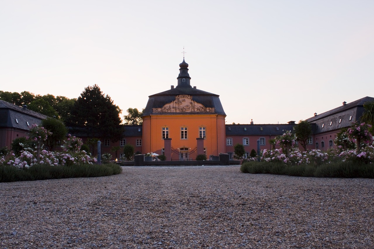 mönchengladbach castle schlossgarten free photo