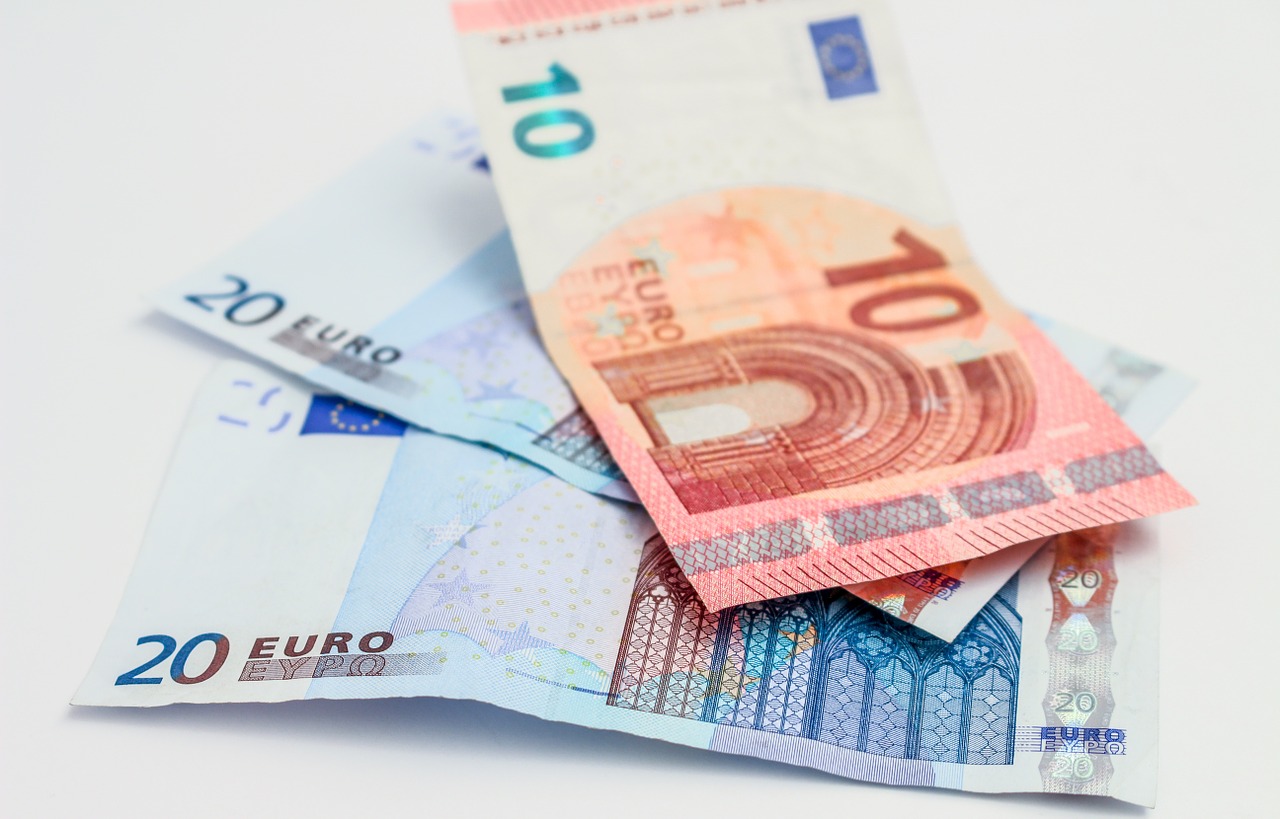 money euros banknotes free photo