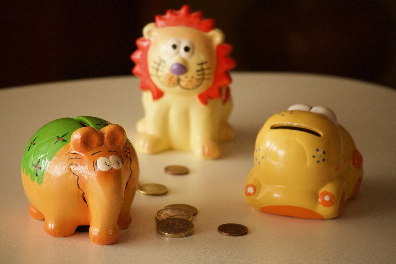 money box  money  saving free photo