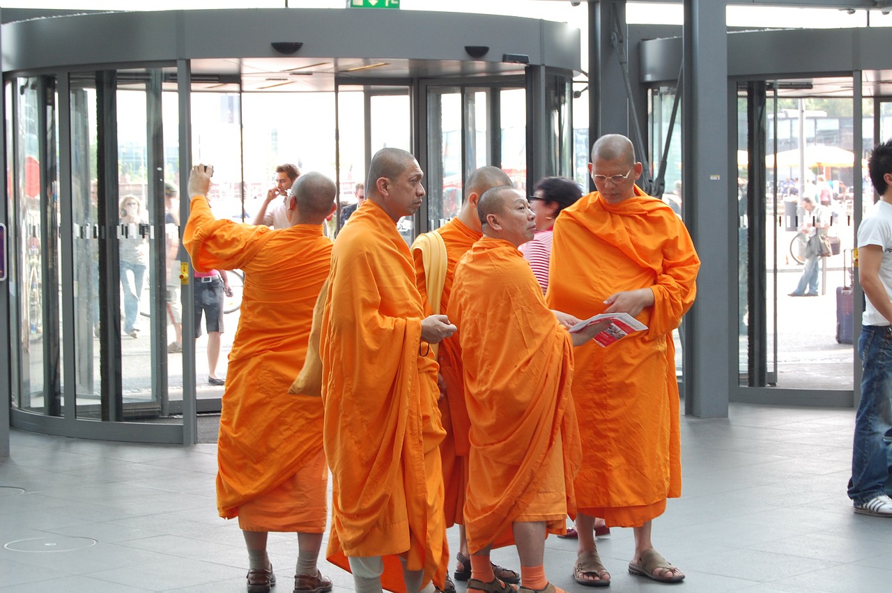 monk tibetan monks free photo