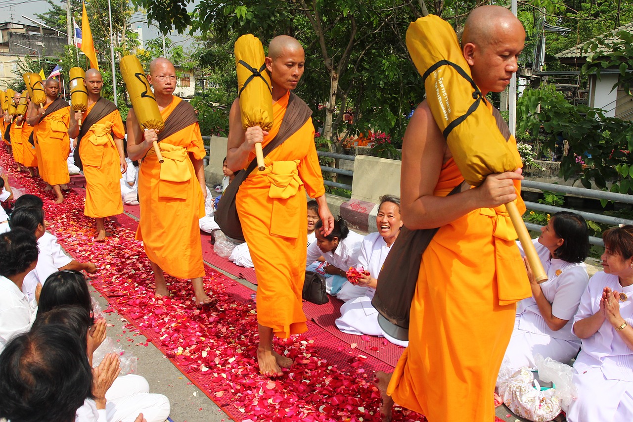 monks buddhism buddhists monks free photo