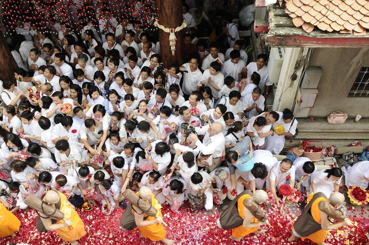 monks buddhists walk free photo