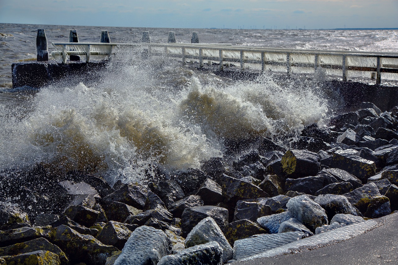 monolithic part of the waters  wave  sea free photo