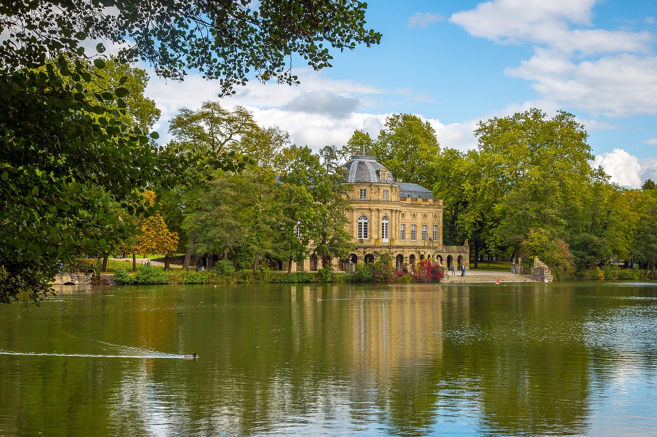 monrepos castle ludwigsburg germany free photo