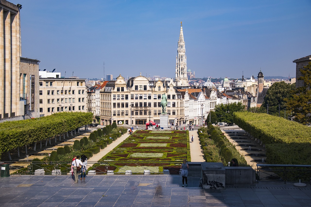 mont des arts  town hall  brussels free photo