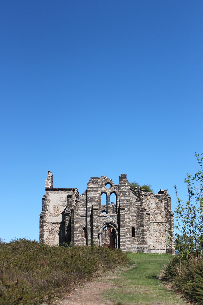 mont-gargan  limousin  sky free photo