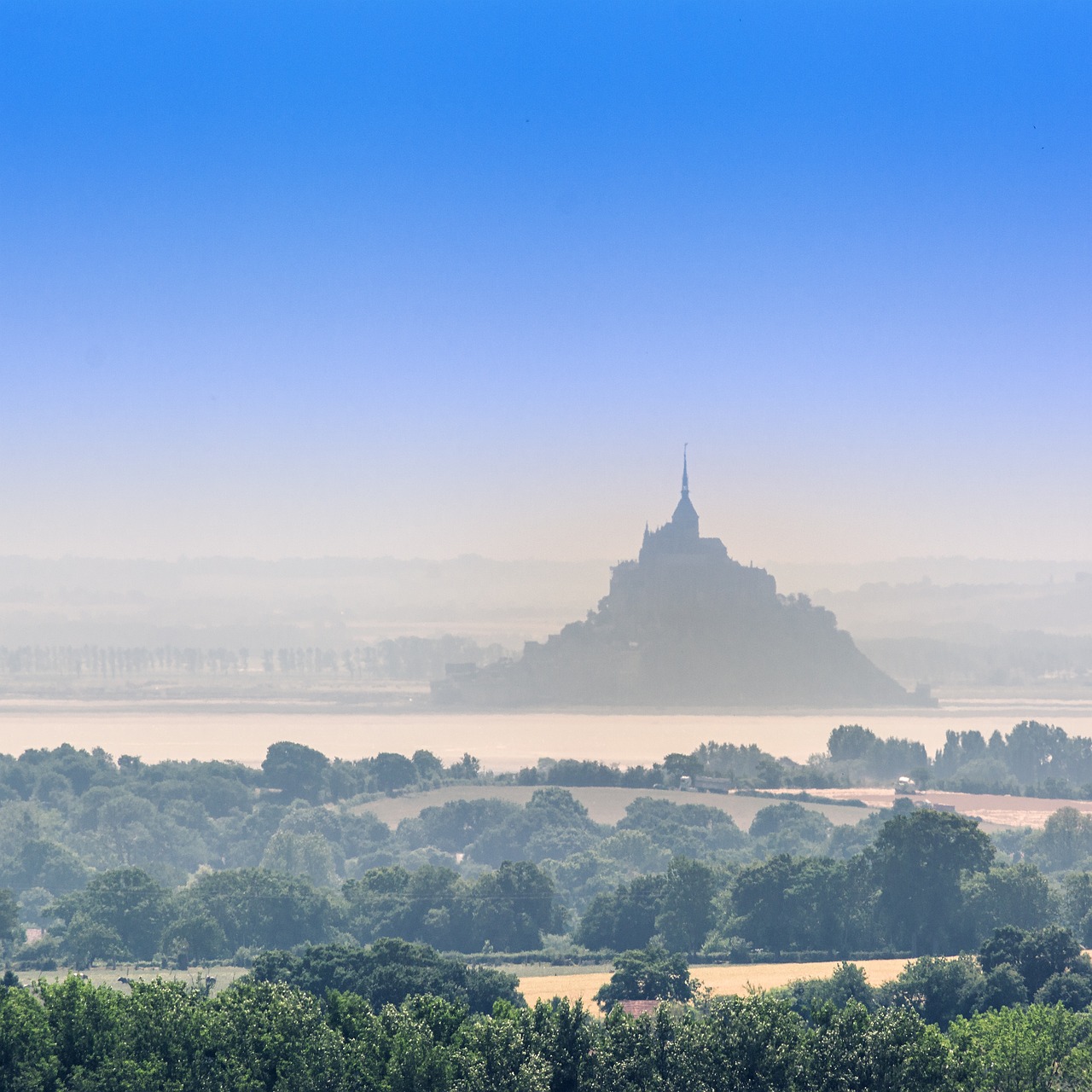 mont saint michel landscape nature free photo