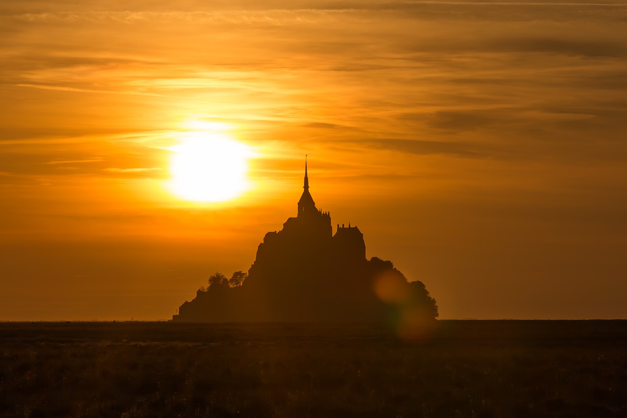 mont st michel evening sky sunset free photo