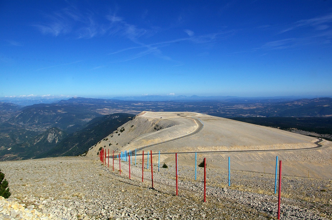 mont ventoux mountain sky free photo