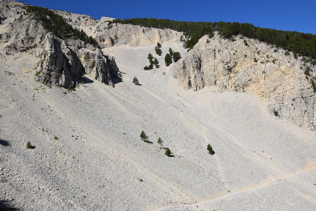 mont ventoux  provence  bike free photo