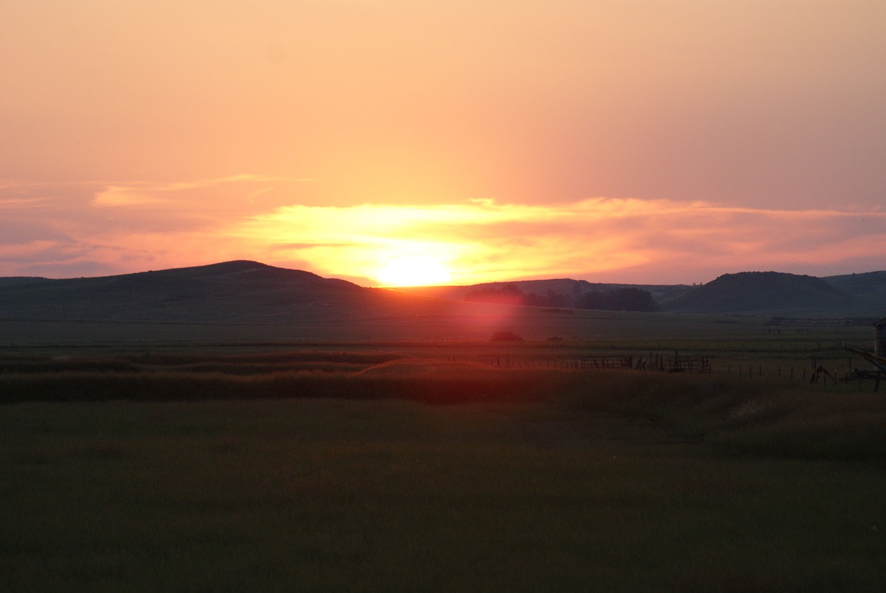 montana sunset mountain free photo