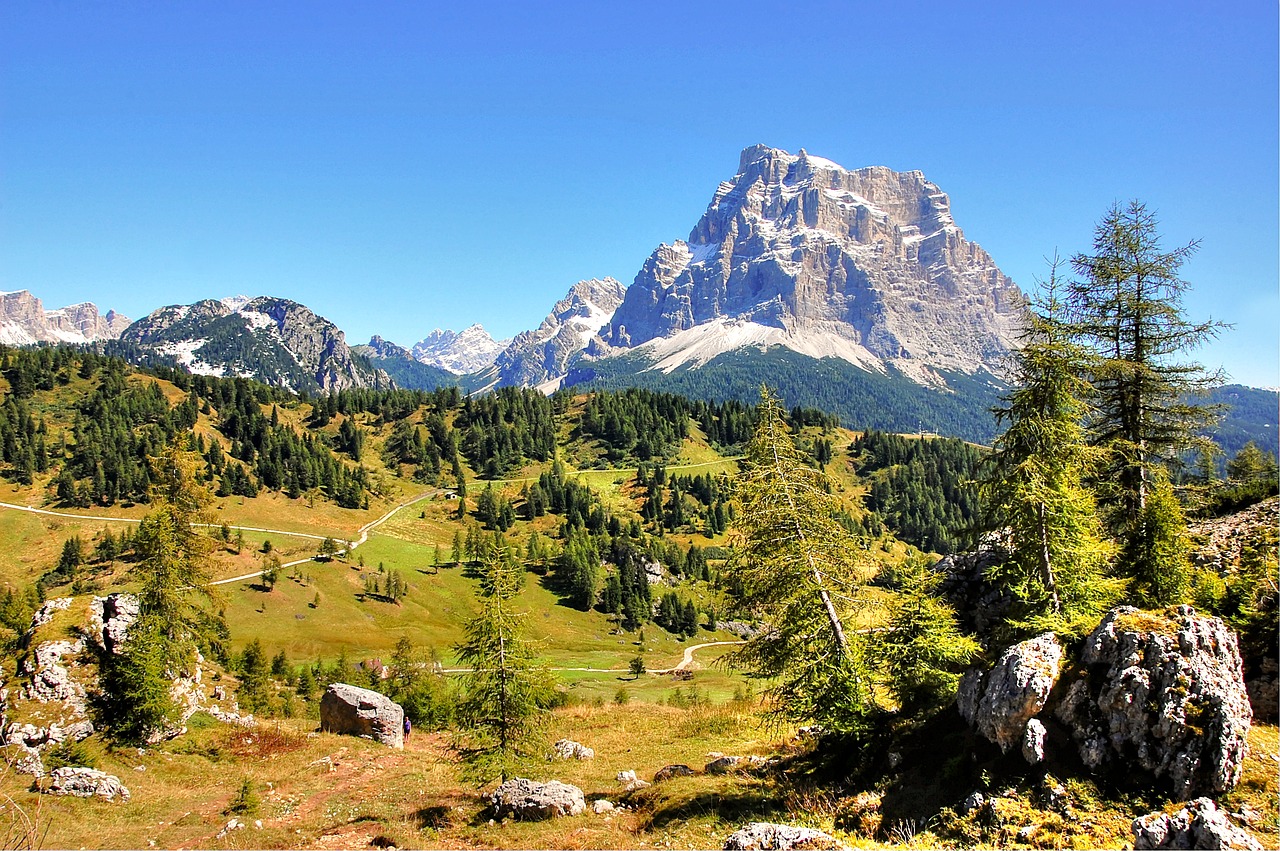 monte pelmo  dolomites  alpine free photo