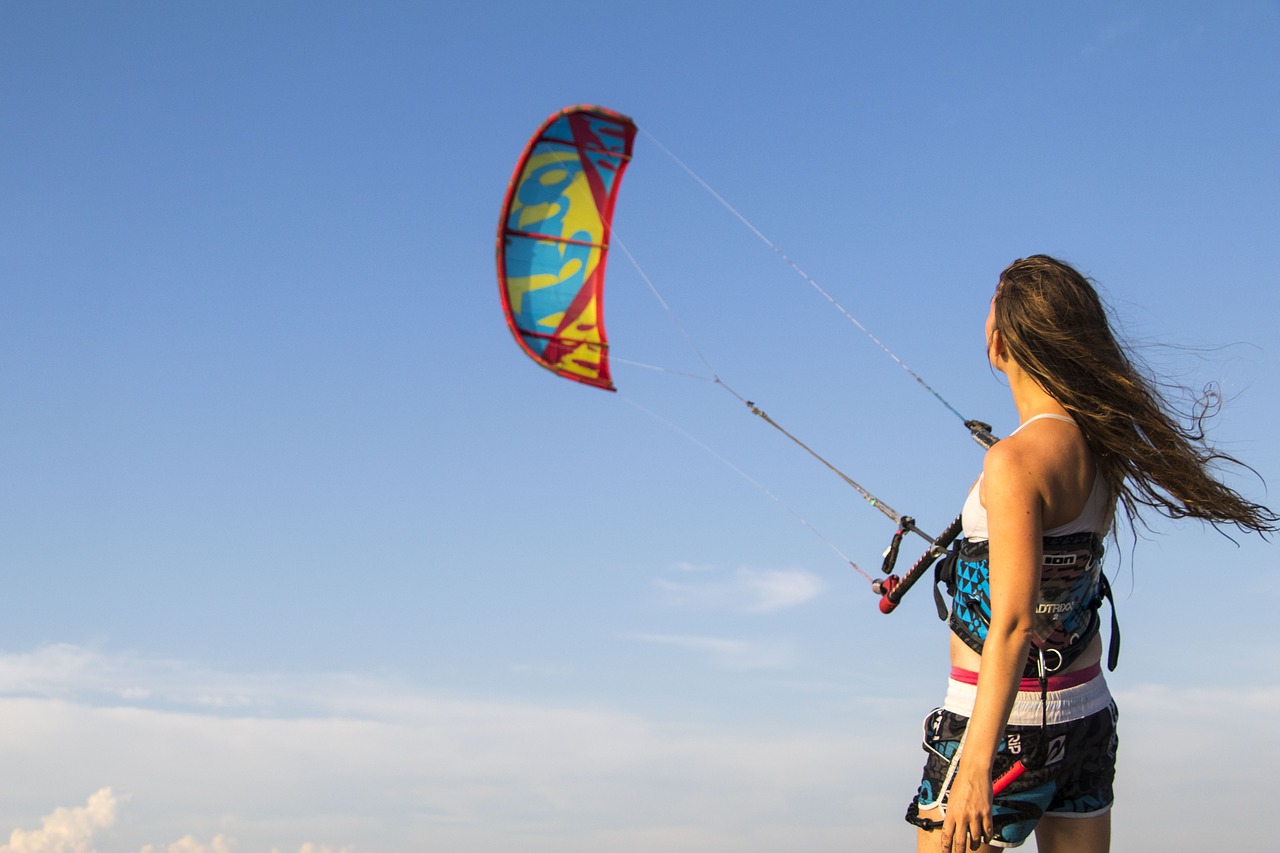 montenegro kitesurfing kiteboarding free photo