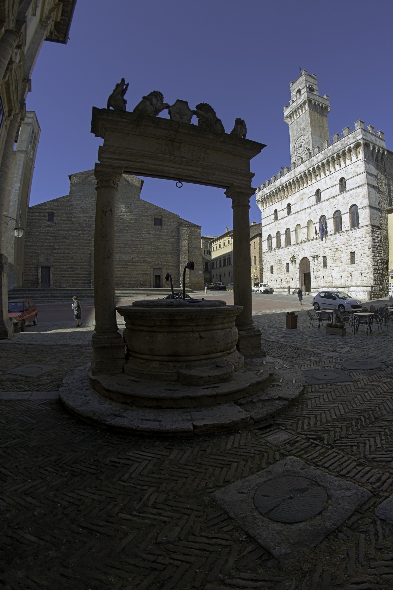 cathedral montepulciano well free photo