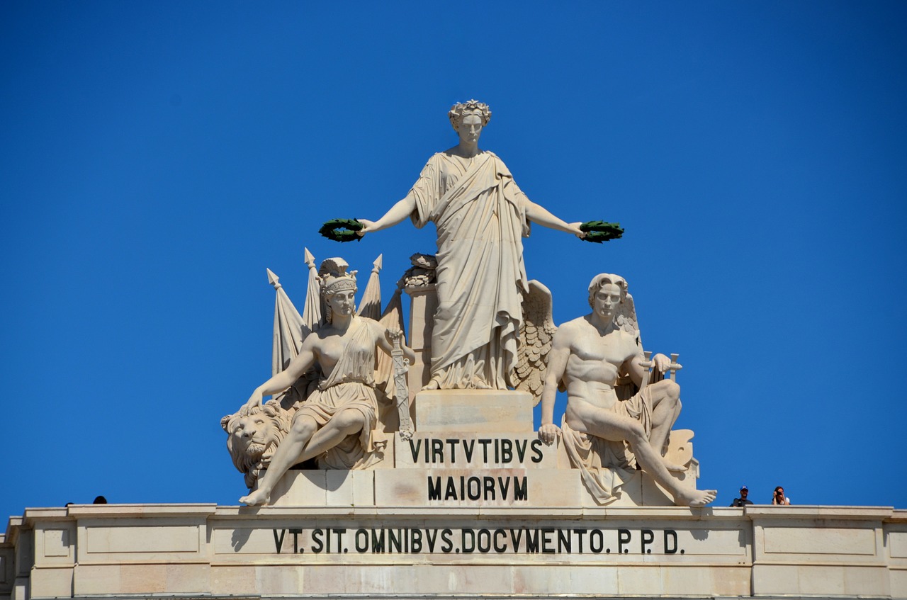 monument lisbon portugal free photo