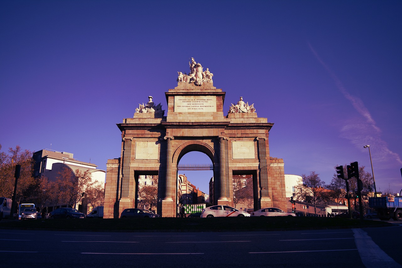 monument puerta de toledo spain free photo