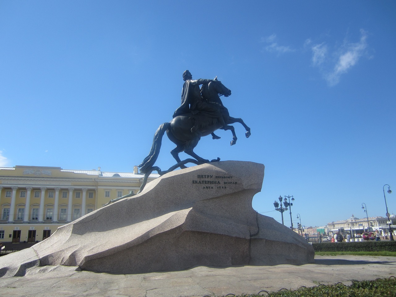monument piotr i st petersburg russia free photo