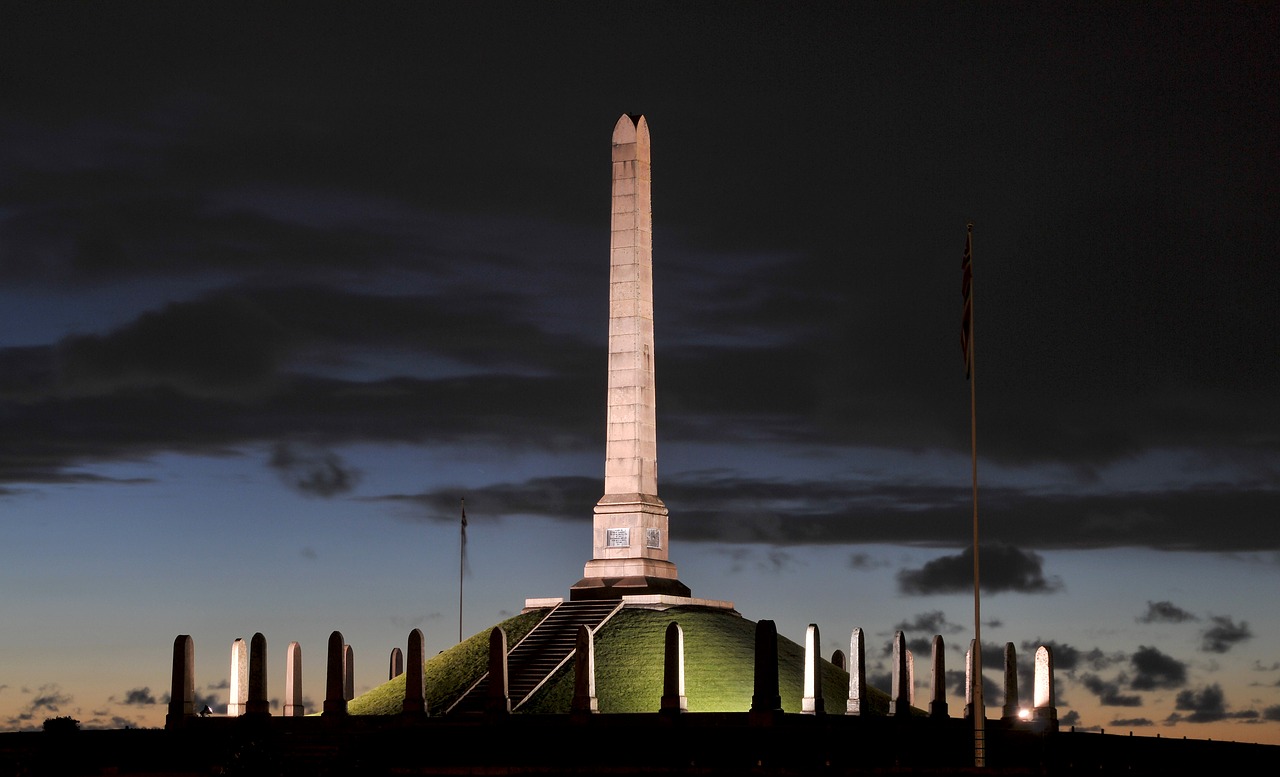 monument haraldshaugen haugesund free photo