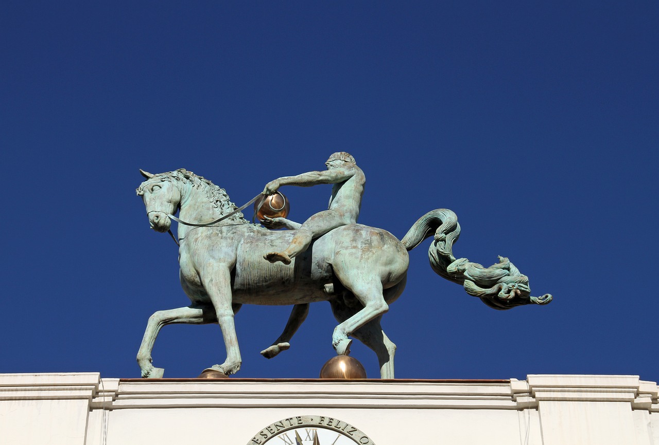 monument iron horse free photo