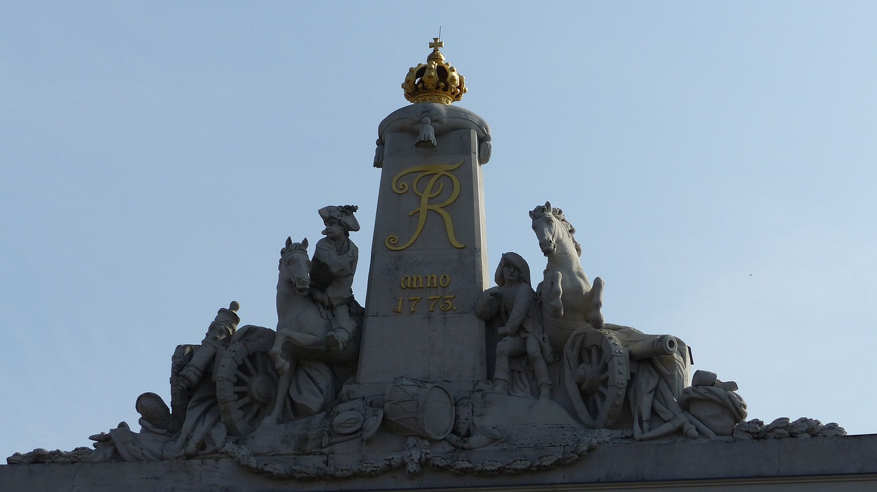 monument potsdam soldier king free photo