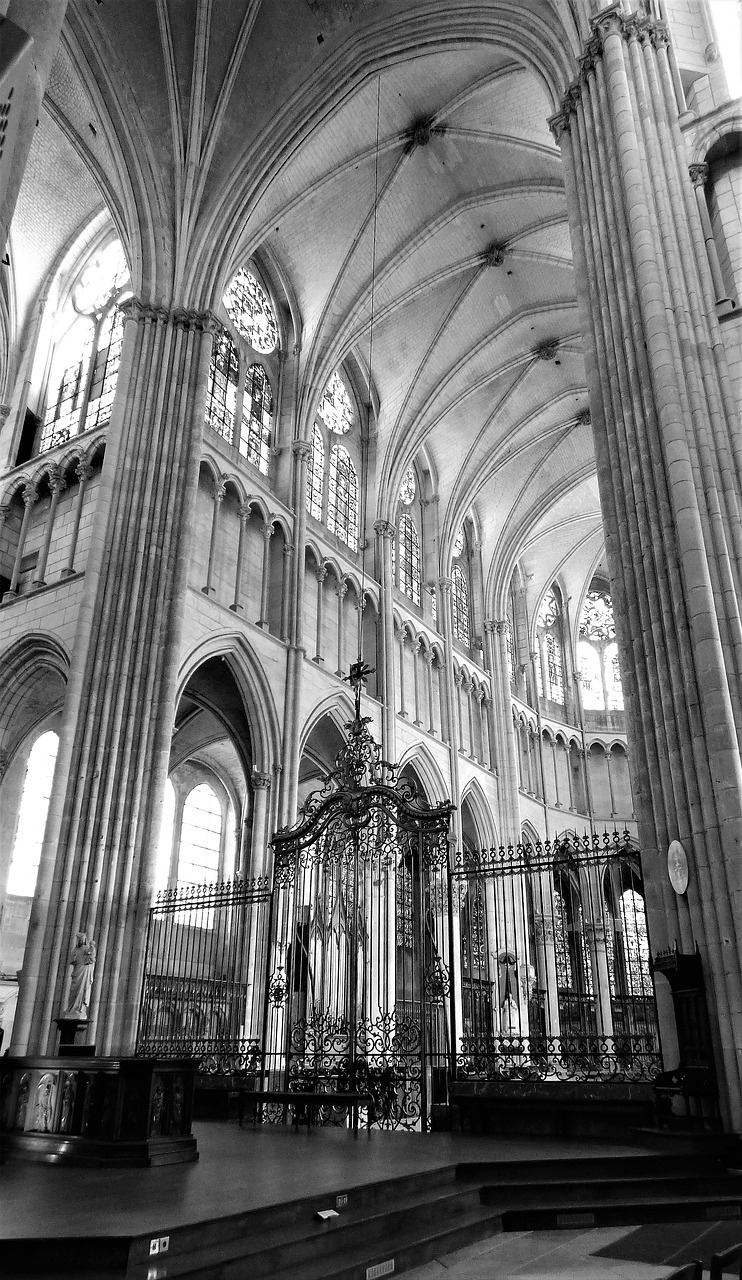 monument  cathedral of saint-etienne  gothic free photo