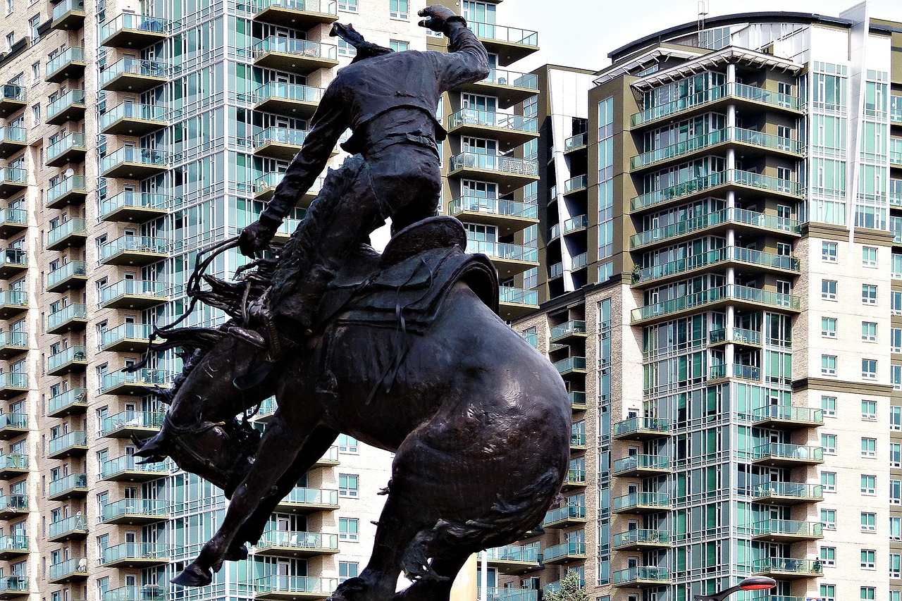 monument rider horse free photo